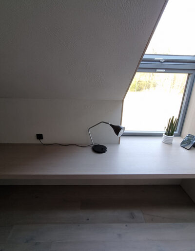 Namas su ąžuolu - kovo22.lt