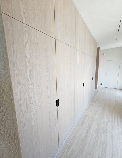 Namas su ąžuolu - kovo22.lt