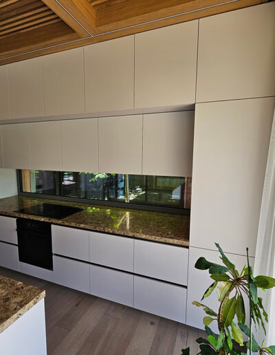 Namas su ąžuolu - kovo22.lt