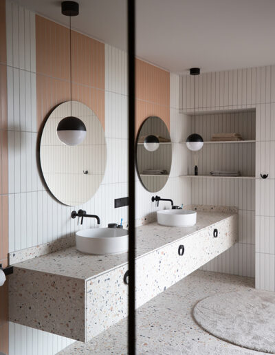 Projektas su medžiagų įvairove - kovo22.lt