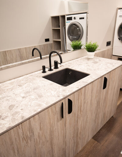 Projektas su medžiagų įvairove - kovo22.lt